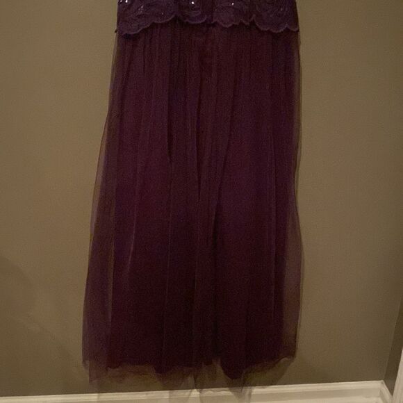 Brianna Formal Sequence Dress Size 10 - Picture 8 of 12